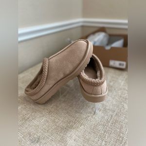 UGG Women's Tasman Slipper Authentic New in Box 5955 Sz 12 SAND